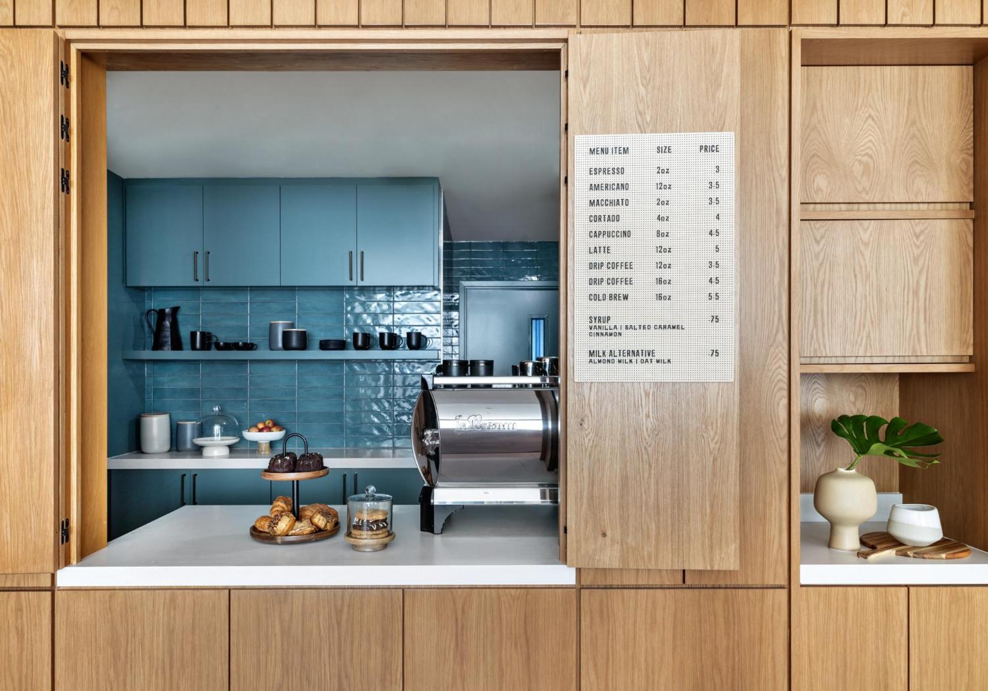 纽约 时代广场希尔顿花园旅馆酒店 外观 照片 The coffee bar at the 2018 edition of the London Design Festival
